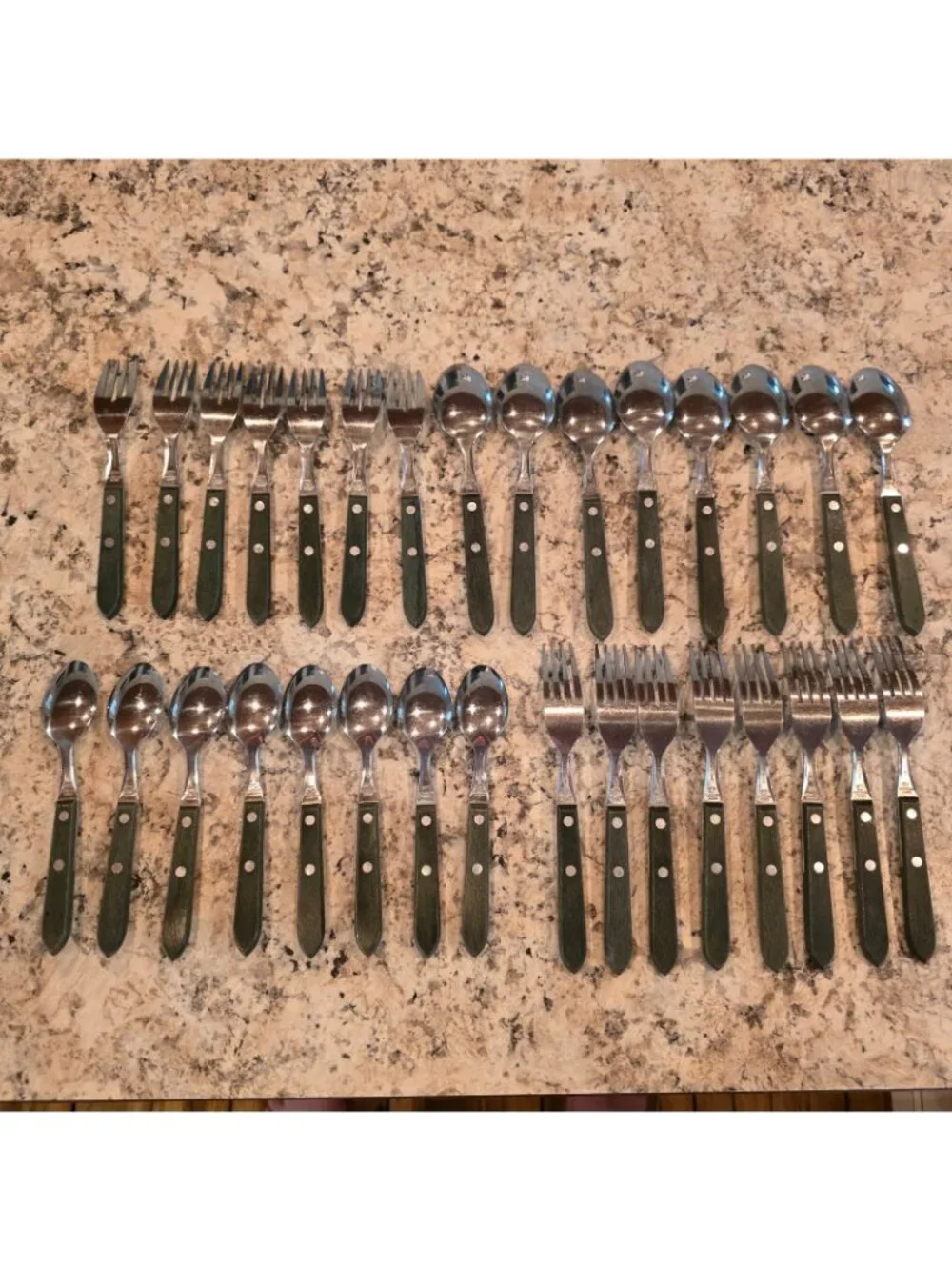 Town & Country  Wood Handle Stainless Flatware 31 Pc Fork Spoon Set Lot
